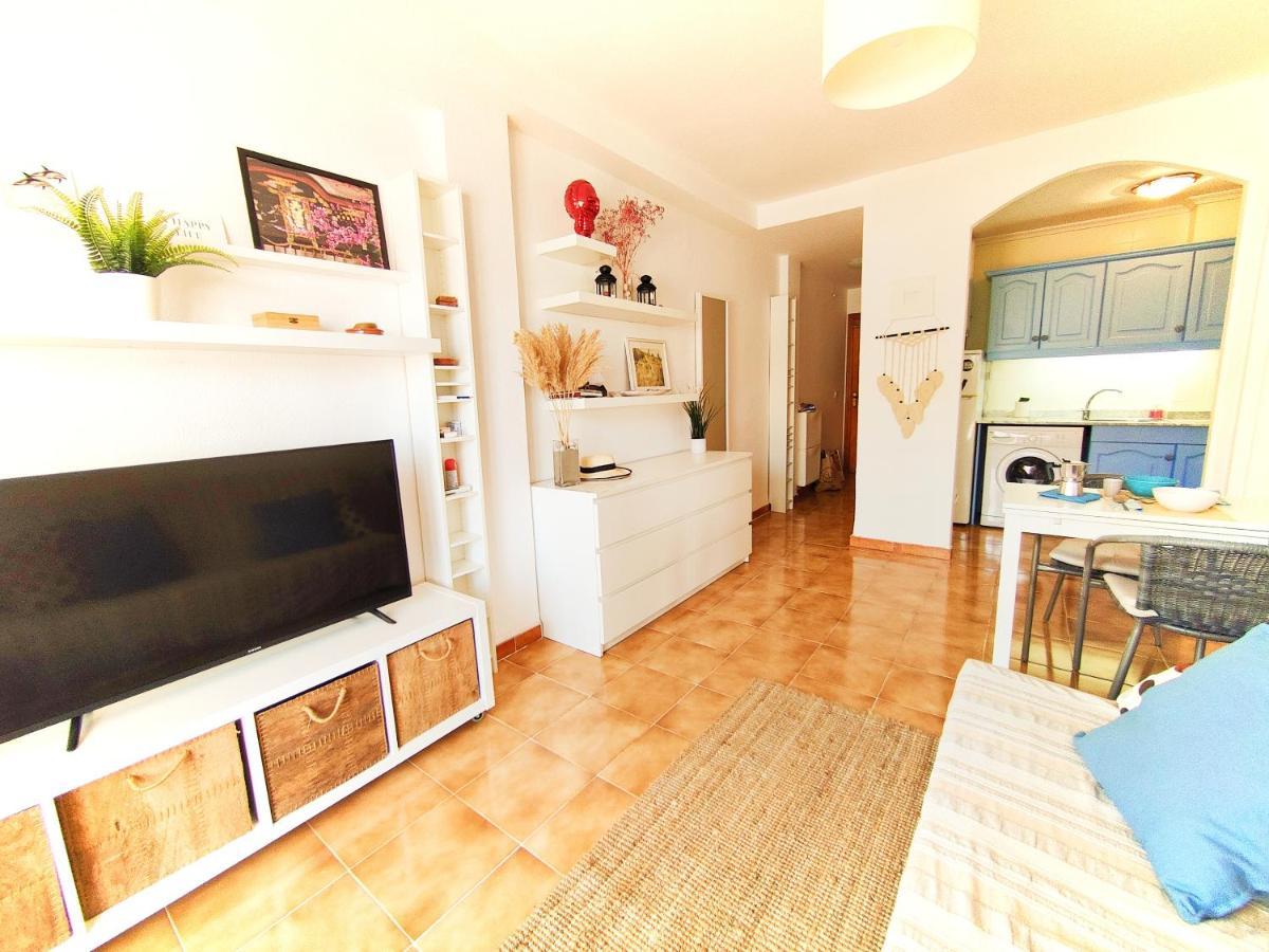 Blue House In Santa Pola Apartment ภายนอก รูปภาพ