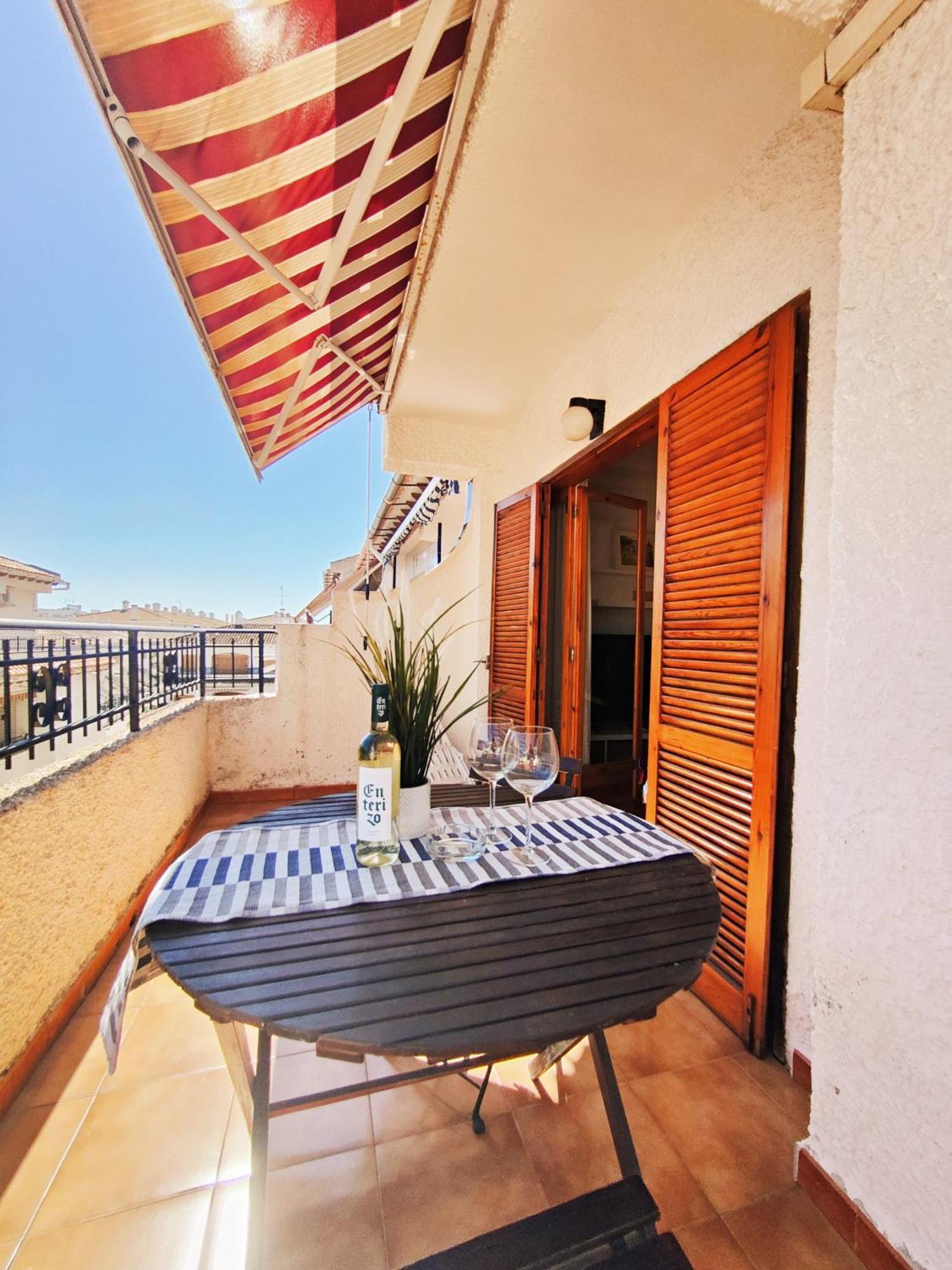 Blue House In Santa Pola Apartment ภายนอก รูปภาพ